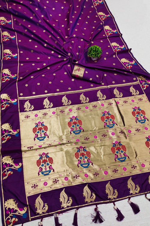 Load image into Gallery viewer, Prodigal Purple Paithani Silk Saree With Piquant Blouse Piece
