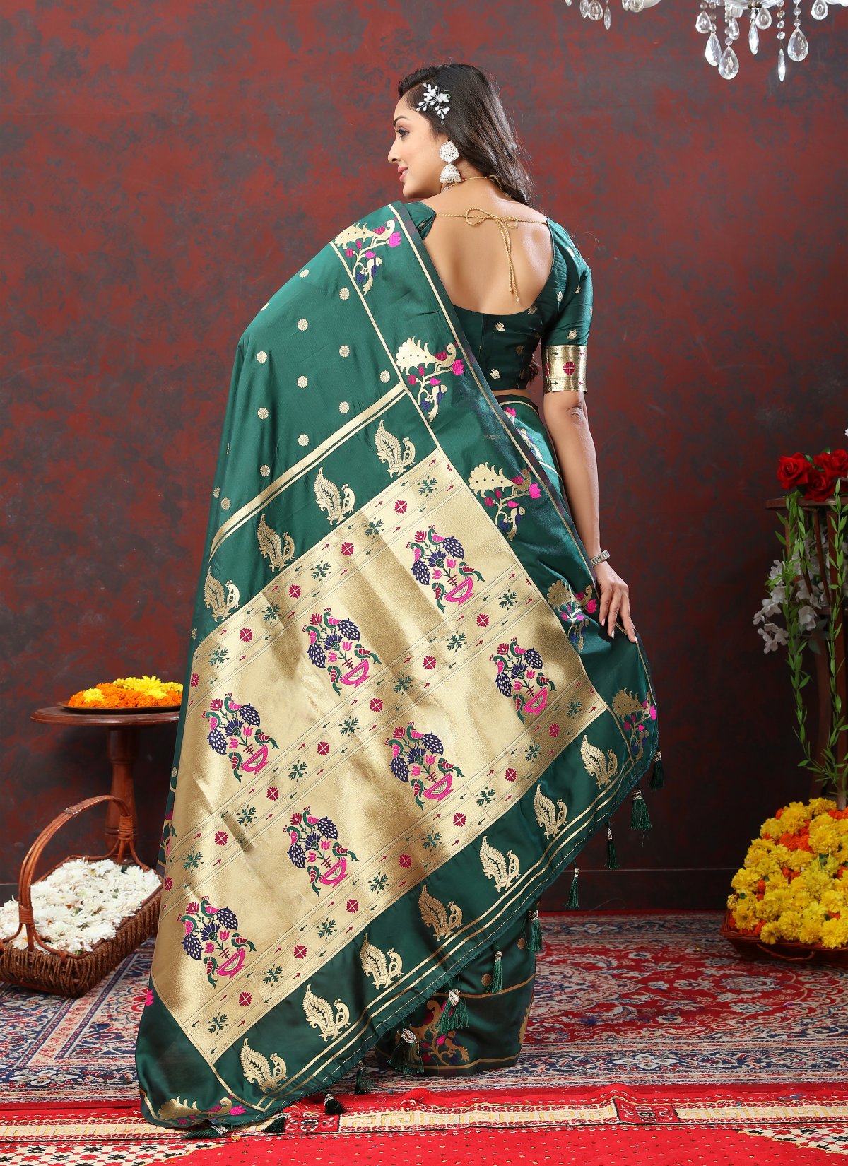 Luxuriant Rama Paithani Silk Saree With Opulent Blouse Piece