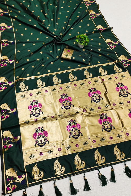 Load image into Gallery viewer, Luxuriant Rama Paithani Silk Saree With Opulent Blouse Piece
