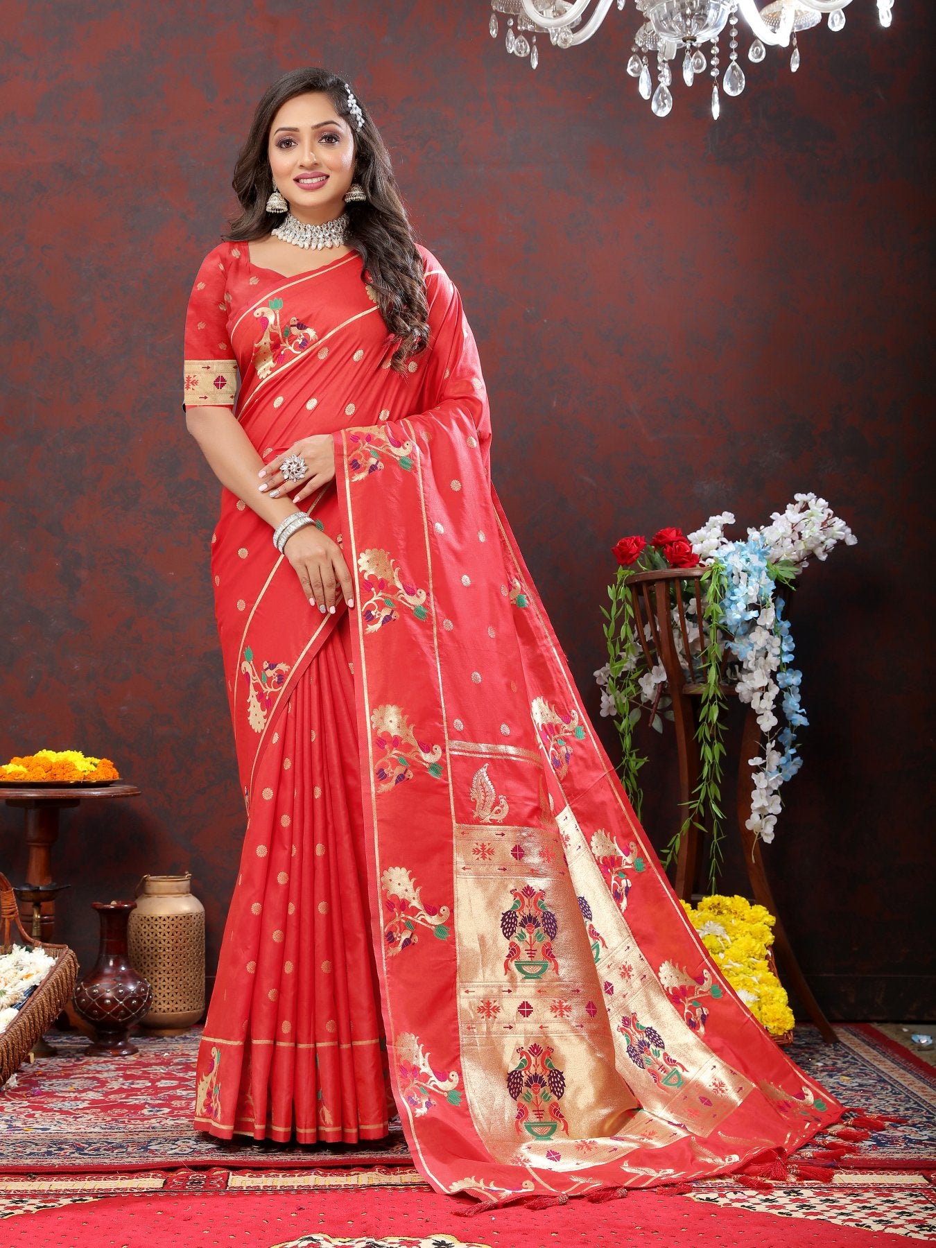 Engaging Red Paithani Silk Saree With Enamoring Blouse Piece