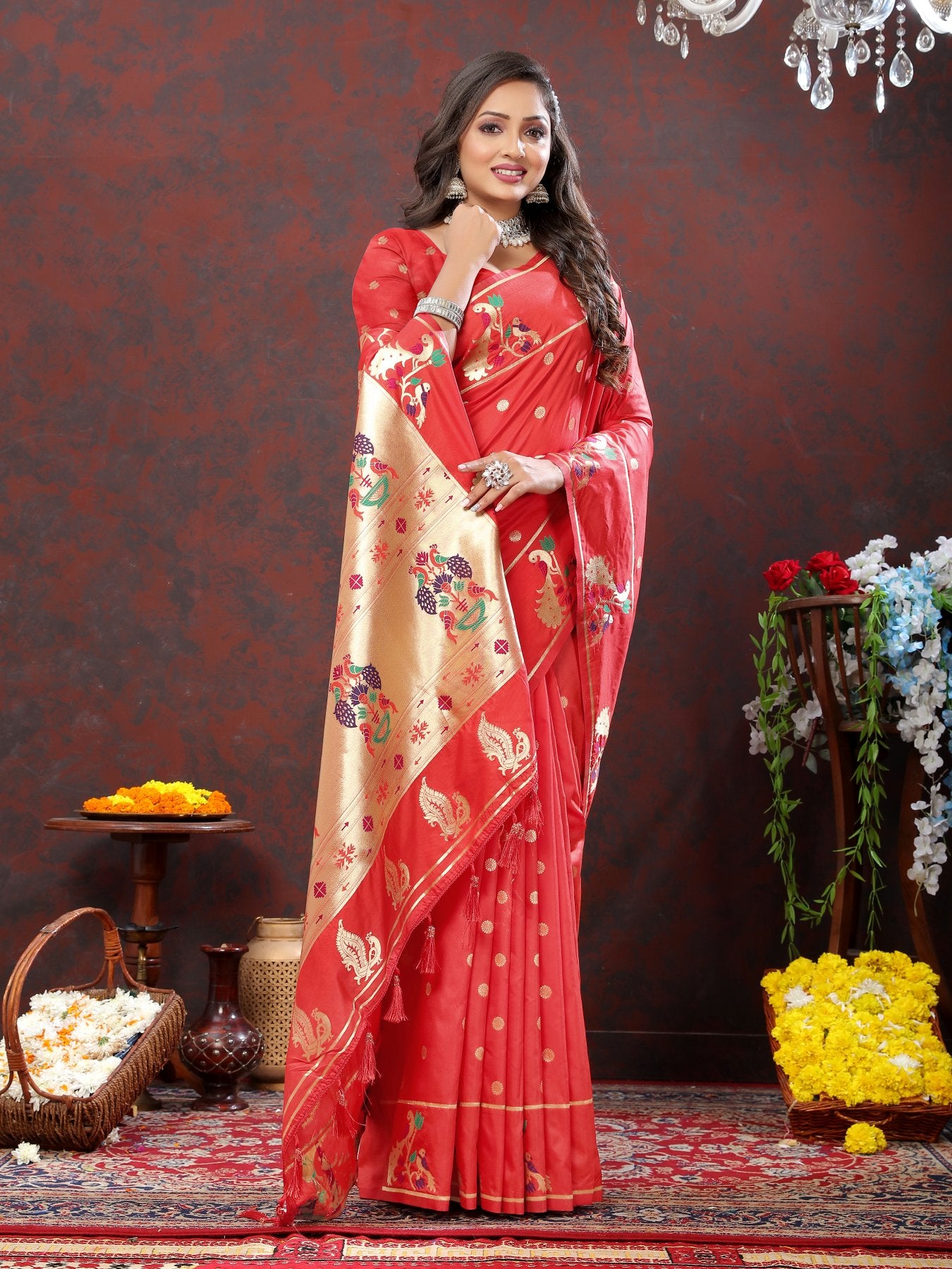 Engaging Red Paithani Silk Saree With Enamoring Blouse Piece