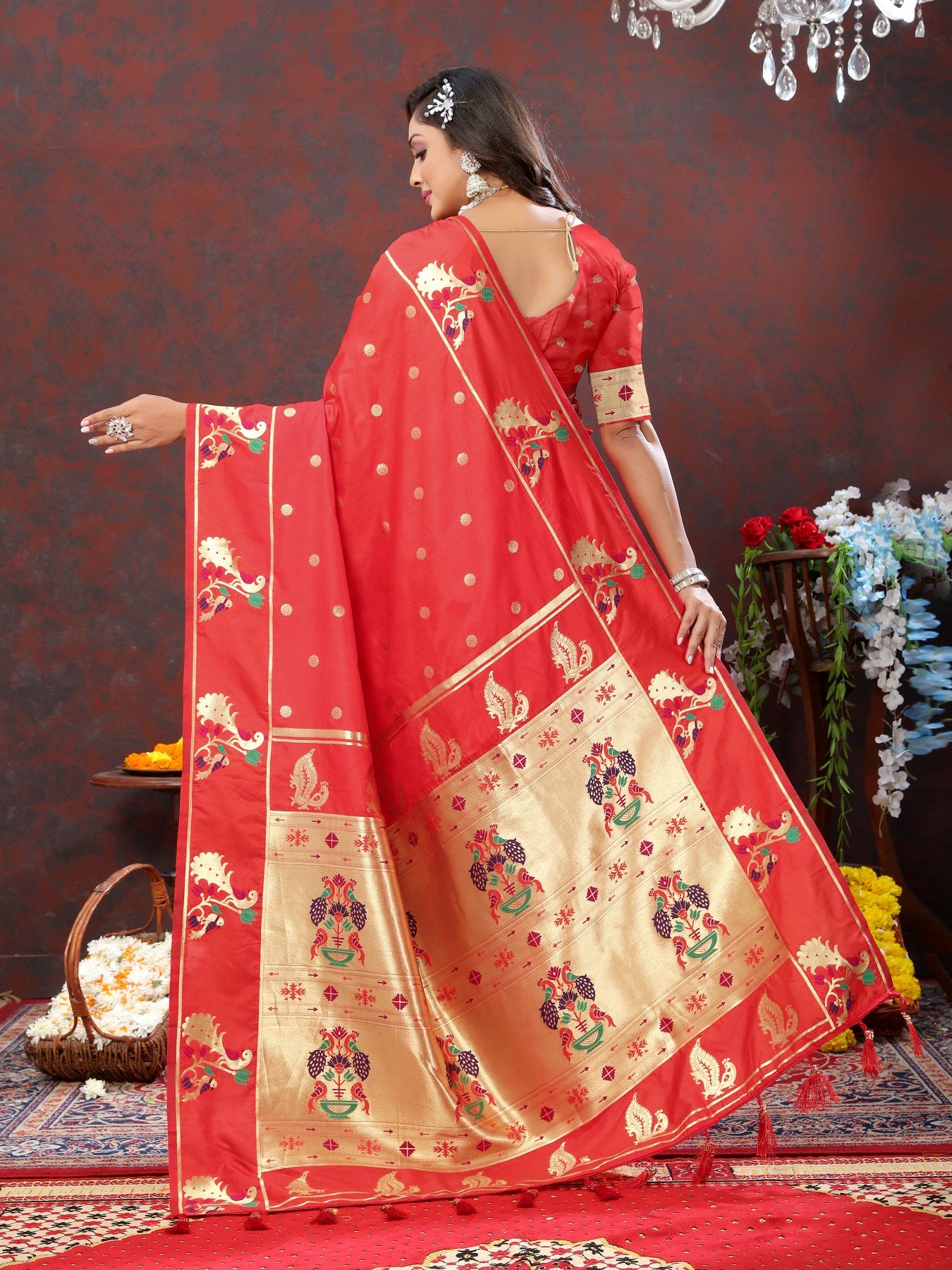 Engaging Red Paithani Silk Saree With Enamoring Blouse Piece