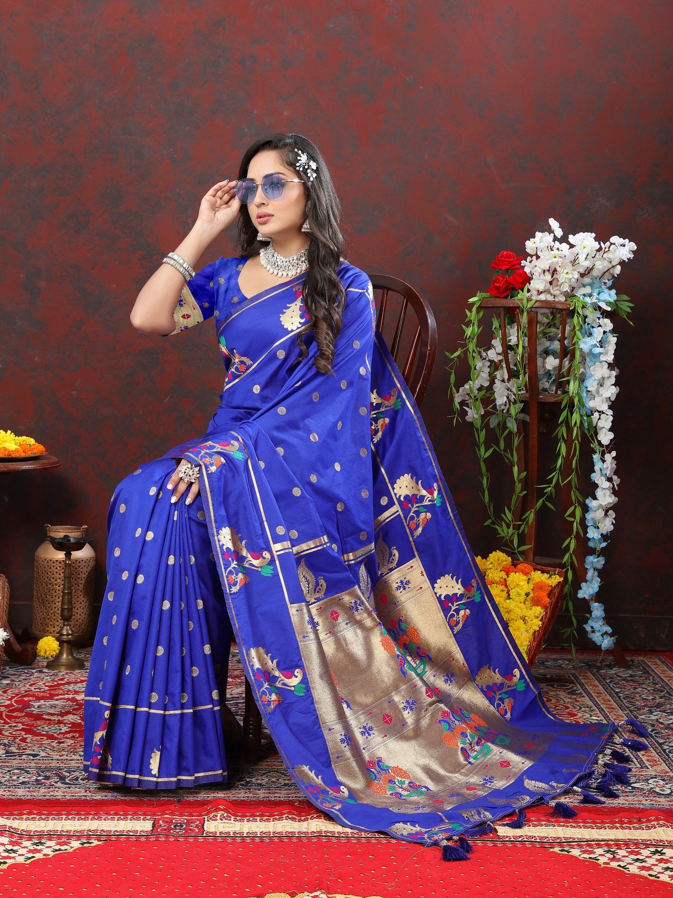 Profuse Royal Blue Paithani Silk Saree With Winsome Blouse Piece