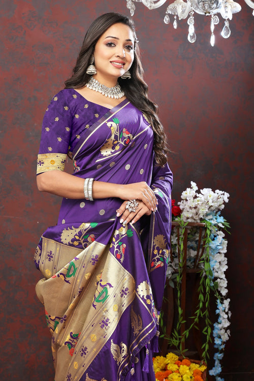 Load image into Gallery viewer, Charismatic Violet Paithani Silk Saree With Splendorous Blouse Piece
