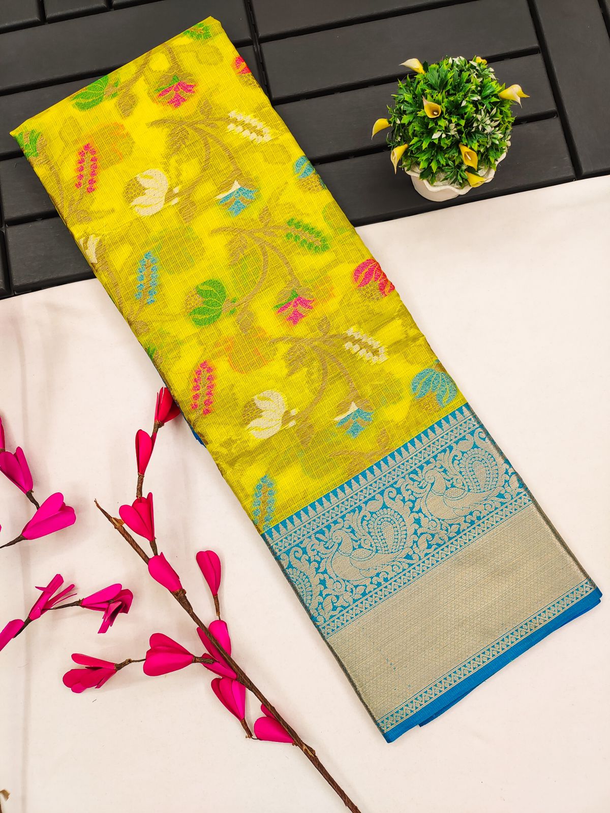 Assemblage Lemon Cotton Silk Saree With Evanescent Blouse Piece