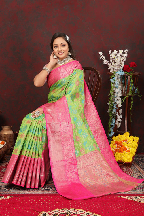 Load image into Gallery viewer, Enticing Pista Cotton Silk Saree With Effervescent Blouse Piece
