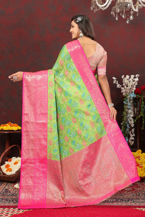 Load image into Gallery viewer, Enticing Pista Cotton Silk Saree With Effervescent Blouse Piece
