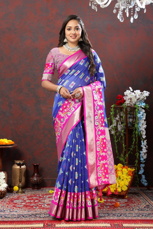 Load image into Gallery viewer, Engaging Blue Organza Silk Saree With Imaginative Blouse Piece
