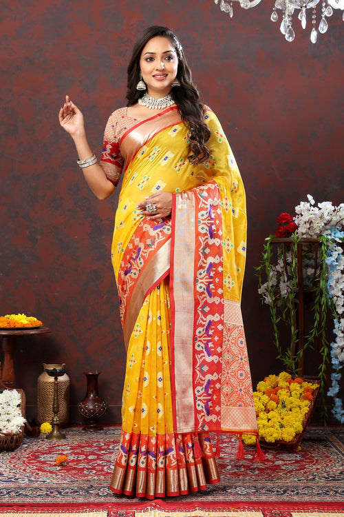 Load image into Gallery viewer, Incredible Yellow Organza Silk Saree With Exuberant Blouse Piece
