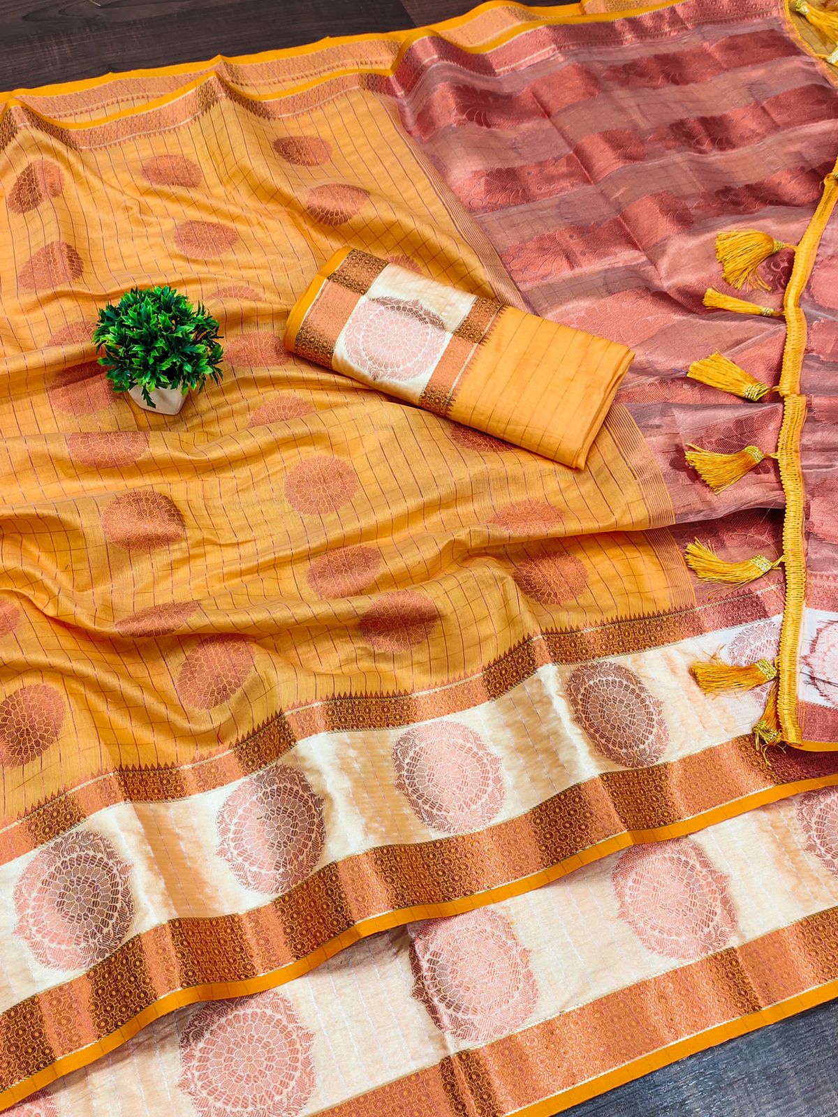 Engaging Mustard Cotton Silk Saree With Ornate Blouse Piece