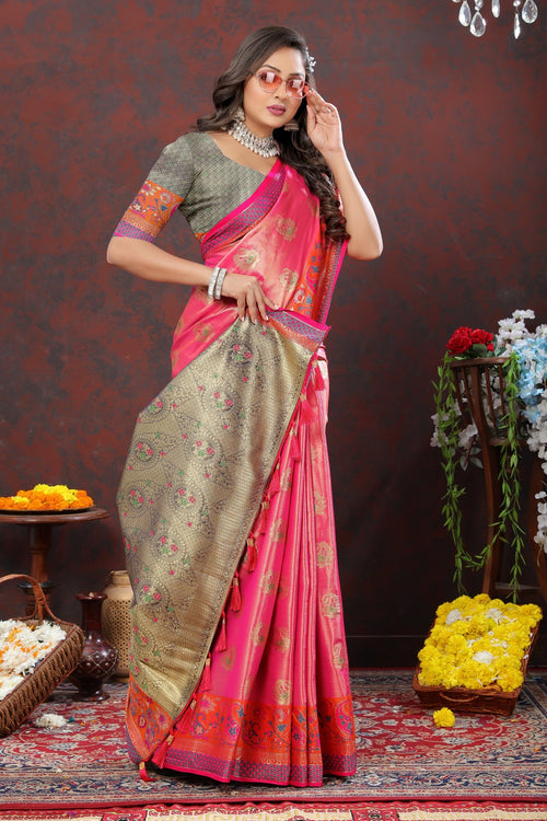 Load image into Gallery viewer, Exquisite Dark Pink Soft Banarasi Silk Saree With Divine Blouse Piece
