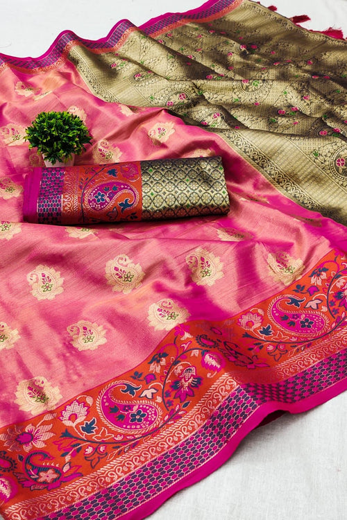 Load image into Gallery viewer, Exquisite Dark Pink Soft Banarasi Silk Saree With Divine Blouse Piece
