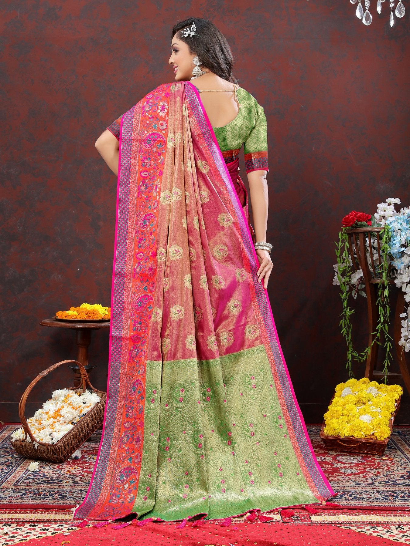 Enigmatic Magenta Soft Banarasi Silk Saree With Artistic Blouse Piece