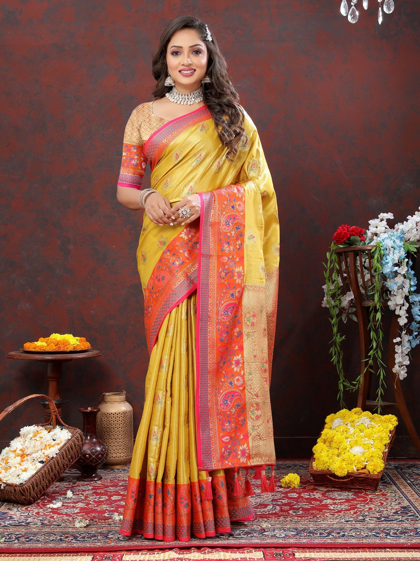 Confounding Yellow Soft Banarasi Silk Saree With Fantabulous Blouse Piece