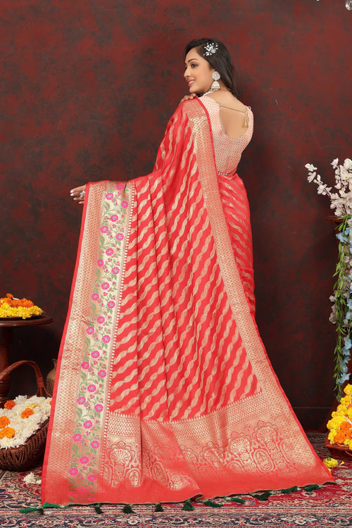 Load image into Gallery viewer, Sempiternal Red Soft Banarasi Silk Saree With Lassitude Blouse Piece
