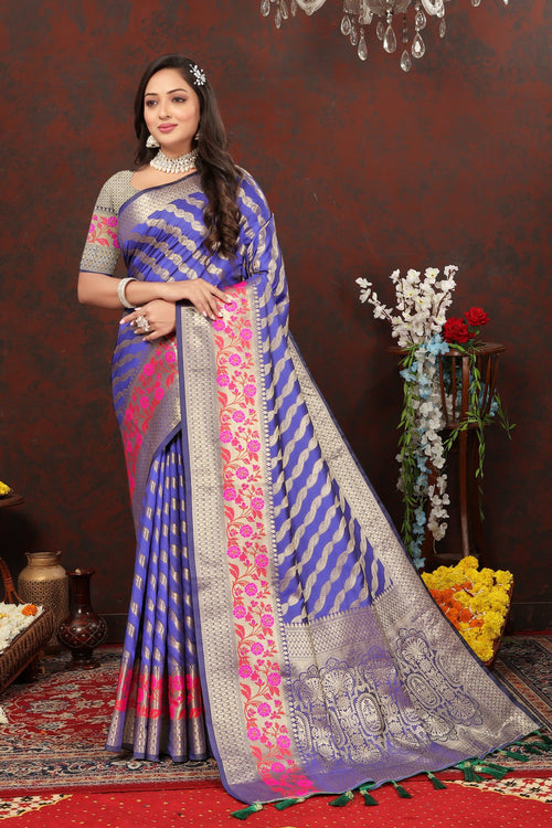 Load image into Gallery viewer, Demesne Royal Blue Soft Banarasi Silk Saree With Beauteous Blouse Piece
