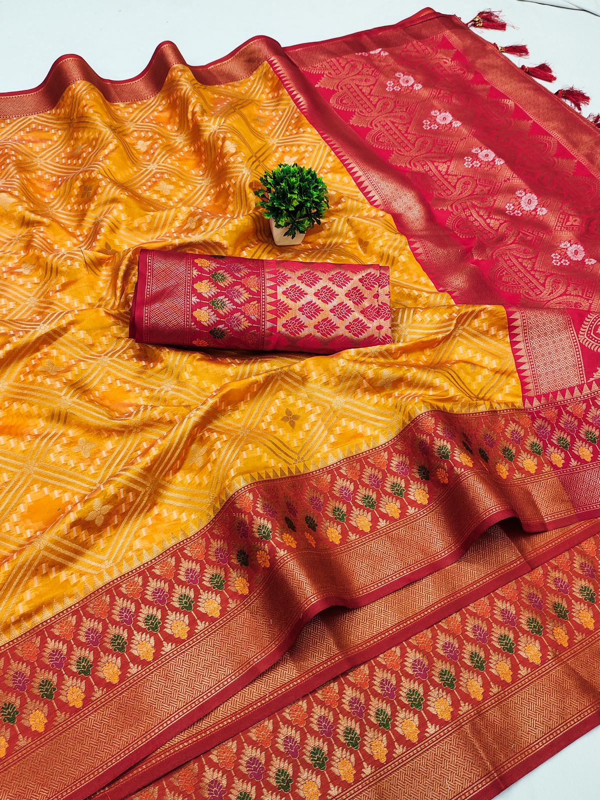 Adoring Yellow Soft Banarasi Silk Saree With Conflate Blouse Piece