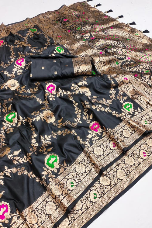 Load image into Gallery viewer, Flaunt Black Soft Banarasi Silk Saree With Outstanding Blouse Piece
