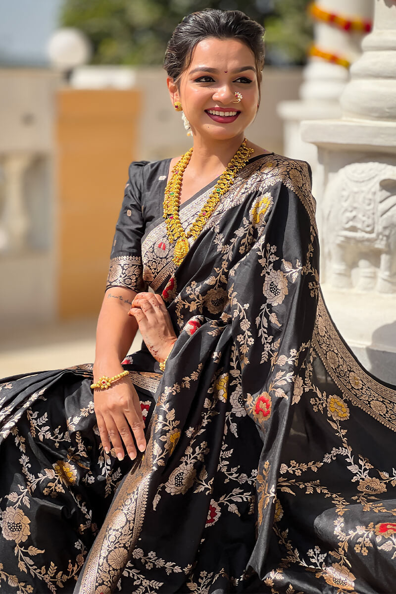 Flaunt Black Soft Banarasi Silk Saree With Outstanding Blouse Piece