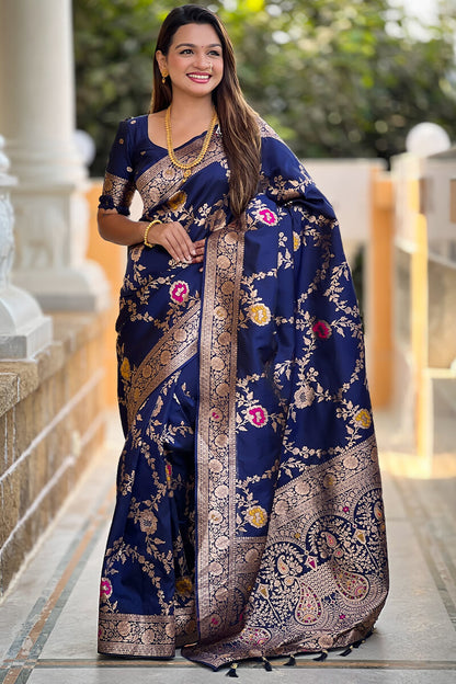 Stunner Navy Blue Soft Banarasi Silk Saree With Comely Blouse Piece