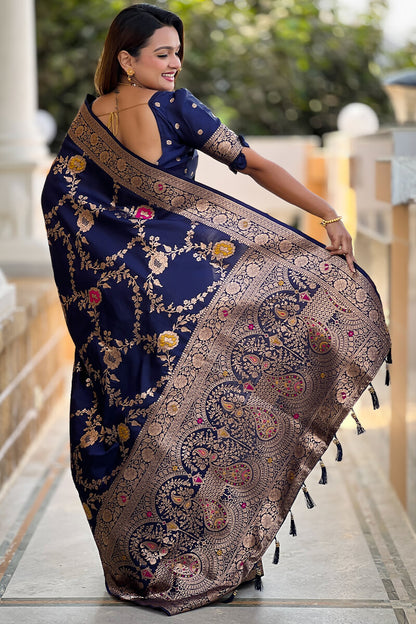 Stunner Navy Blue Soft Banarasi Silk Saree With Comely Blouse Piece