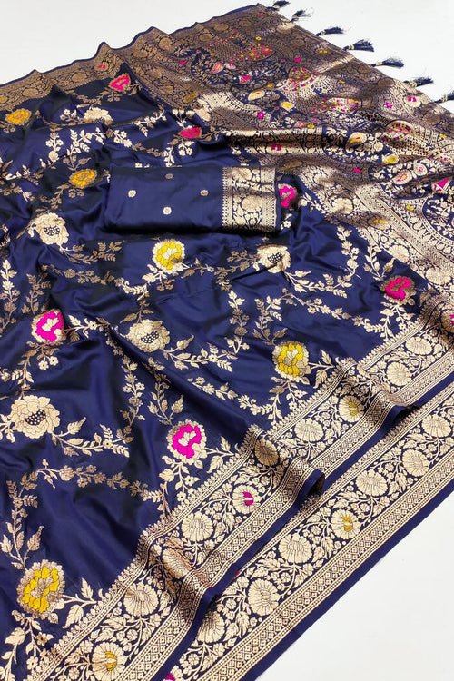 Load image into Gallery viewer, Stunner Navy Blue Soft Banarasi Silk Saree With Comely Blouse Piece
