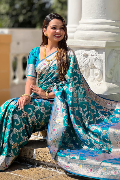 Divine Rama Soft Banarasi Silk Saree With Conflate Blouse Piece