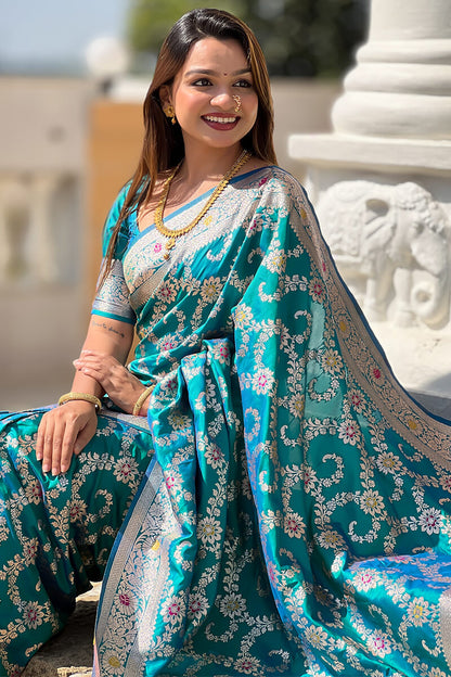 Divine Rama Soft Banarasi Silk Saree With Conflate Blouse Piece