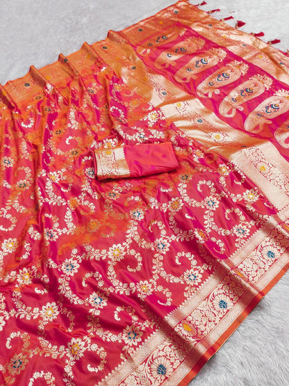 Bucolic Red Soft Banarasi Silk Saree With Conflate Blouse Piece