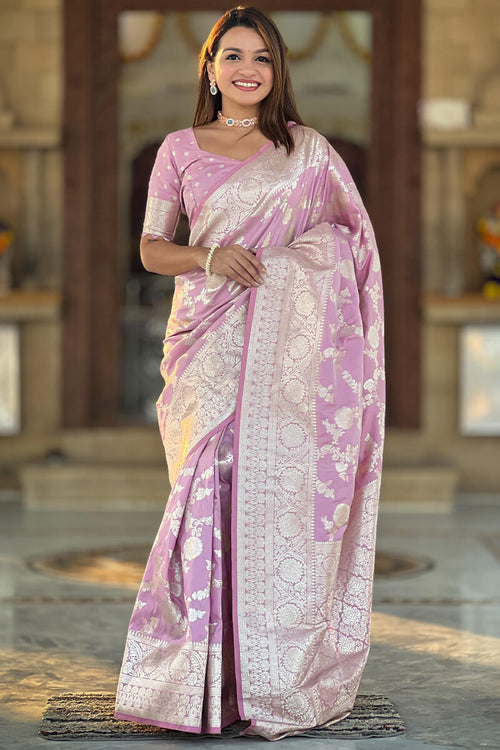 Load image into Gallery viewer, Wonderful Baby Pink Soft Banarasi Silk Saree With Attractive Blouse Piece
