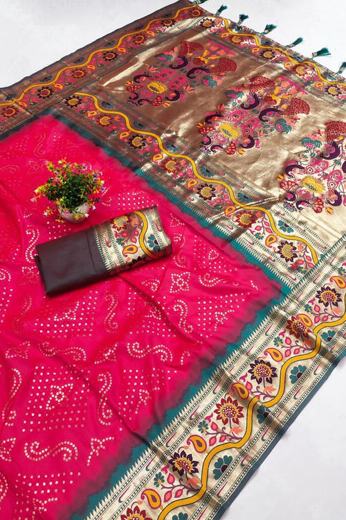 Load image into Gallery viewer, Gossamer Dark Pink Paithani Silk Saree With Lagniappe Blouse Piece
