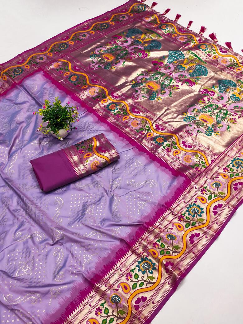 Sempiternal Lavender Paithani Silk Saree With Magnetic Blouse Piece