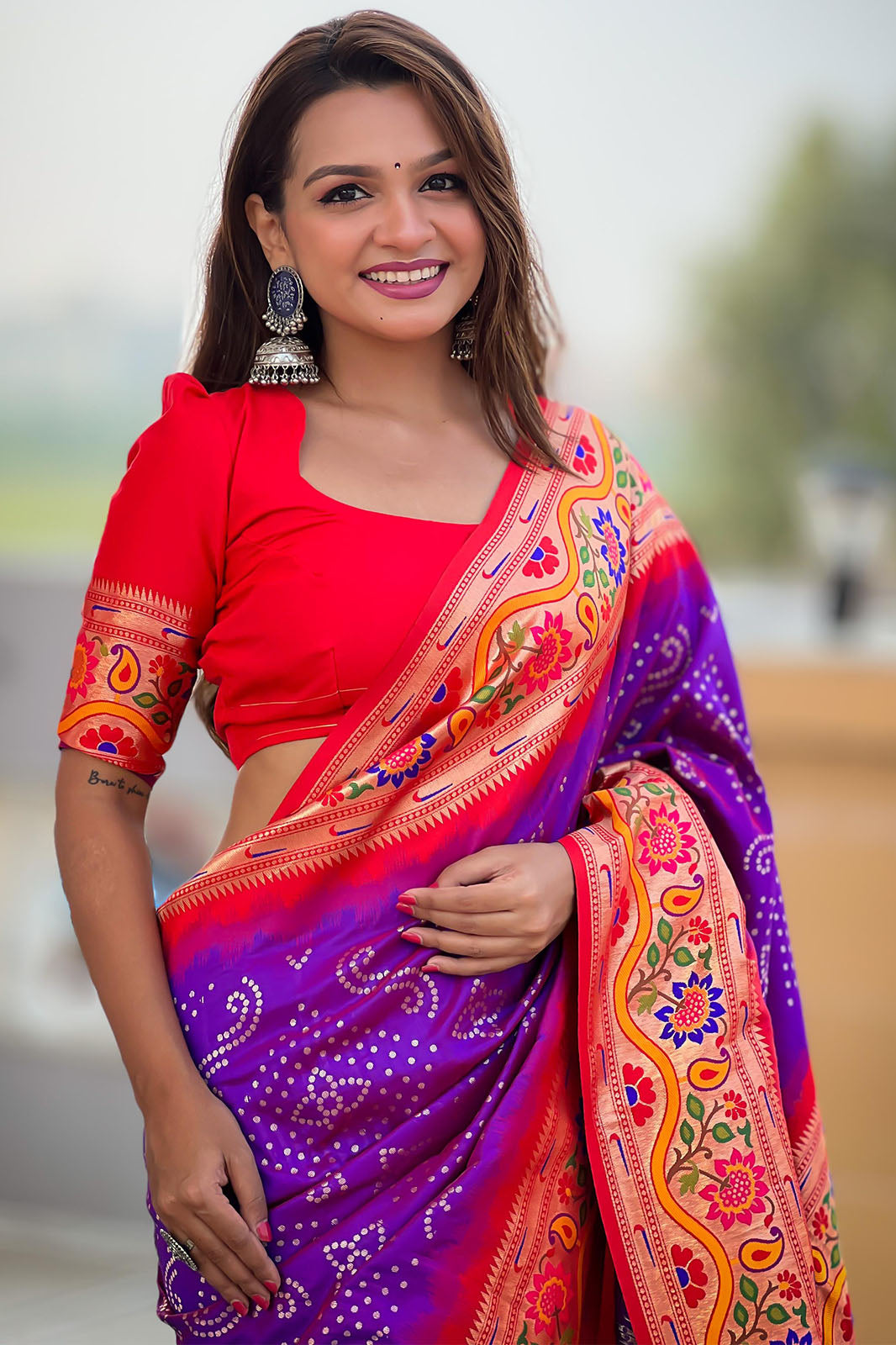 Exuberant Purple Paithani Silk Saree With Tremendous Blouse Piece