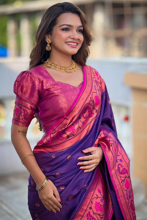 Load image into Gallery viewer, Adorable Purple Paithani Silk Saree With Ravishing Blouse Piece
