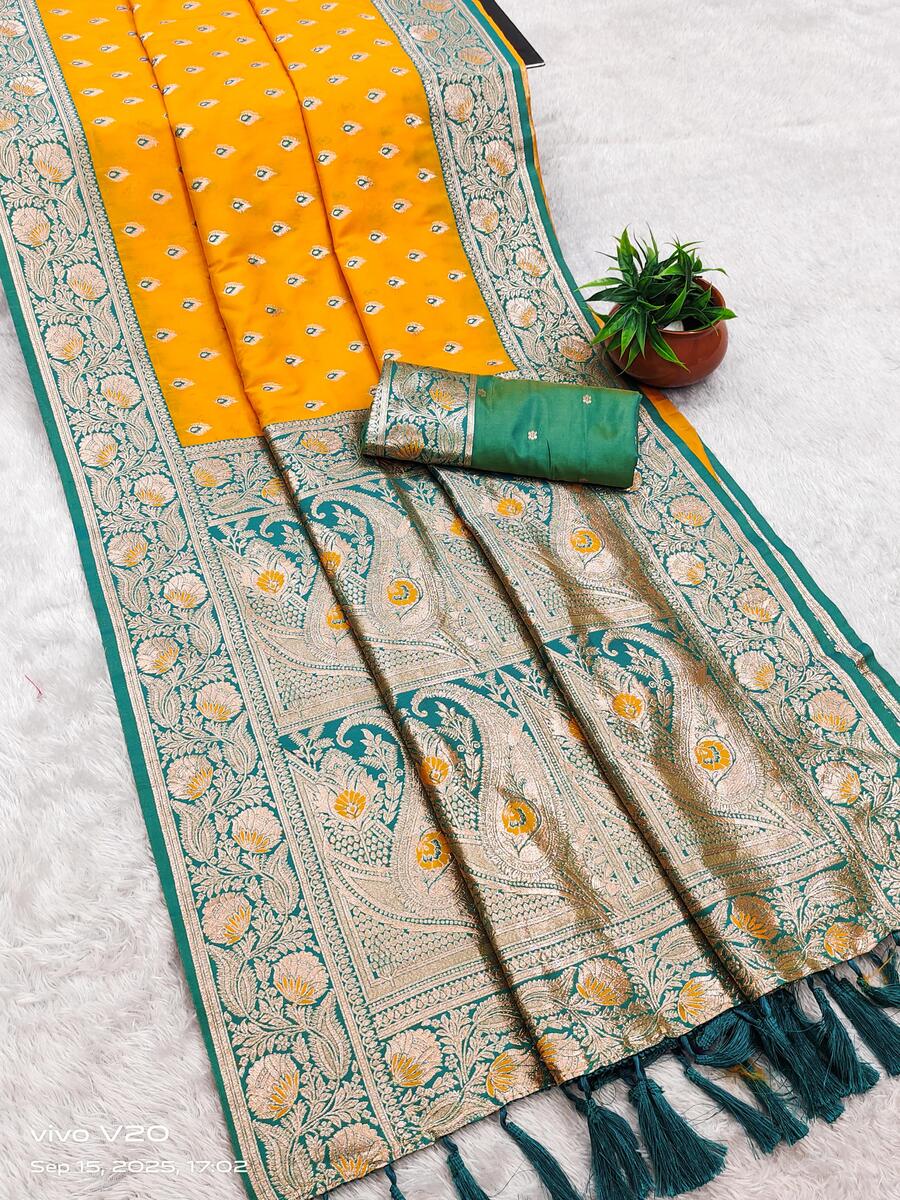 Supernal Yellow Soft Banarasi Silk Saree With Staggering Blouse Piece