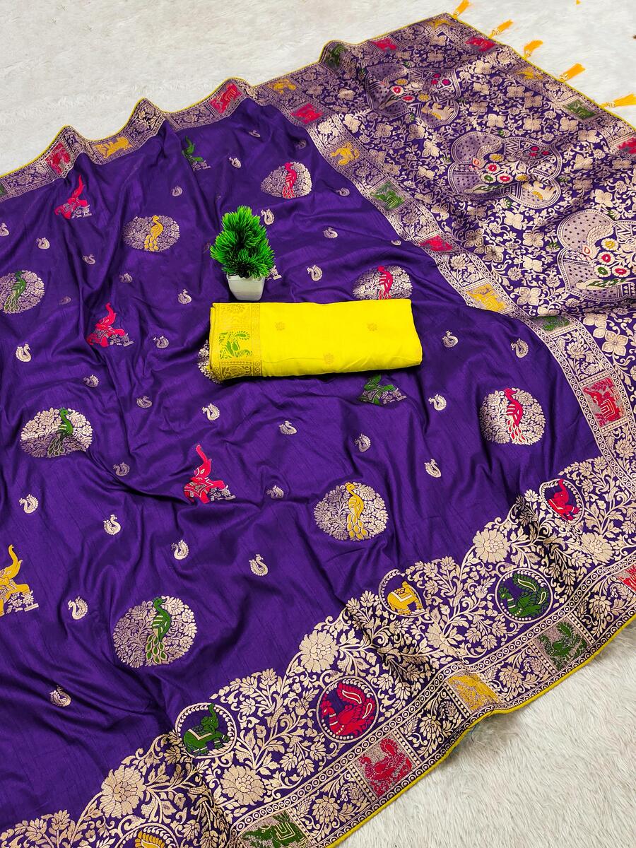 Evocative Purple Viscose Dola Silk Saree With Wonderful Blouse Piece
