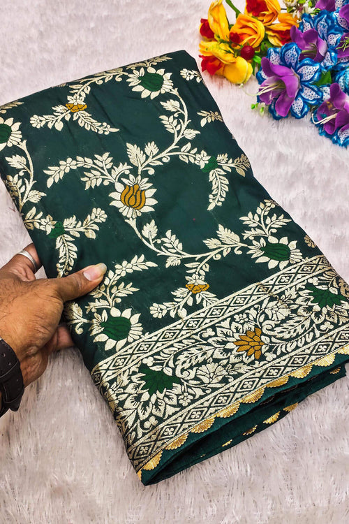 Load image into Gallery viewer, Conflate Dark Green Soft Banarasi Silk Saree With Exquisite Blouse Piece
