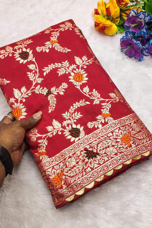 Load image into Gallery viewer, Extraordinary Red Soft Banarasi Silk Saree With Pretty Blouse Piece
