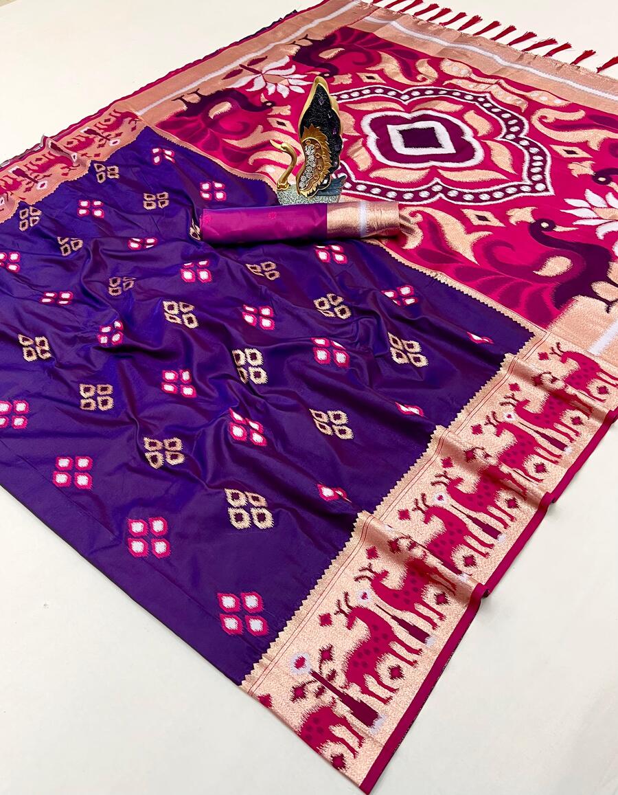 Extraordinary Purple Soft Banarasi Ikkat Saree With Conflate Blouse Piece