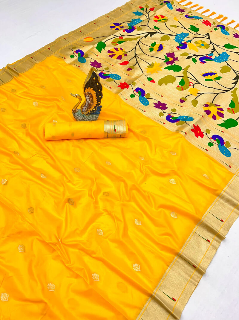 Eloquence Yellow Paithani Silk Saree With Splendiferous Blouse Piece