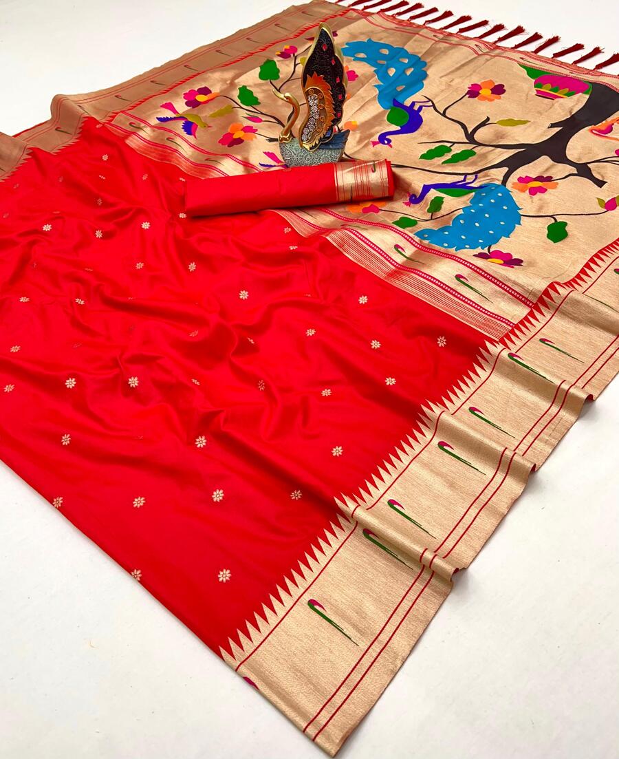 Smashing Red Paithani Silk Saree With Trendy Blouse Piece