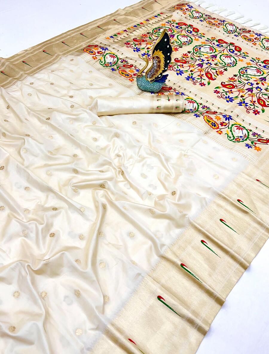 Pulsating Off White Paithani Silk Saree With Ornate Blouse Piece