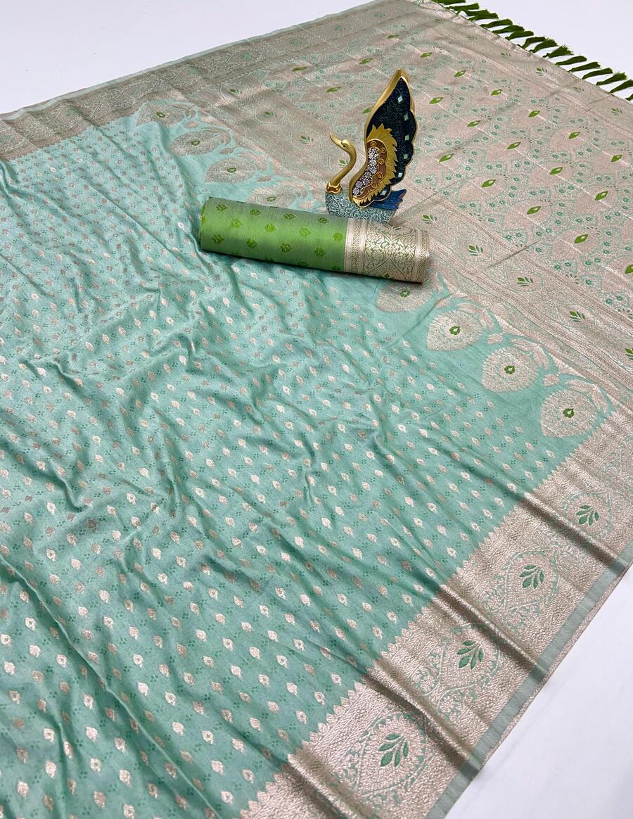 Majestic Sea Green Soft Banarasi Silk Saree With Ineffable Blouse Piece