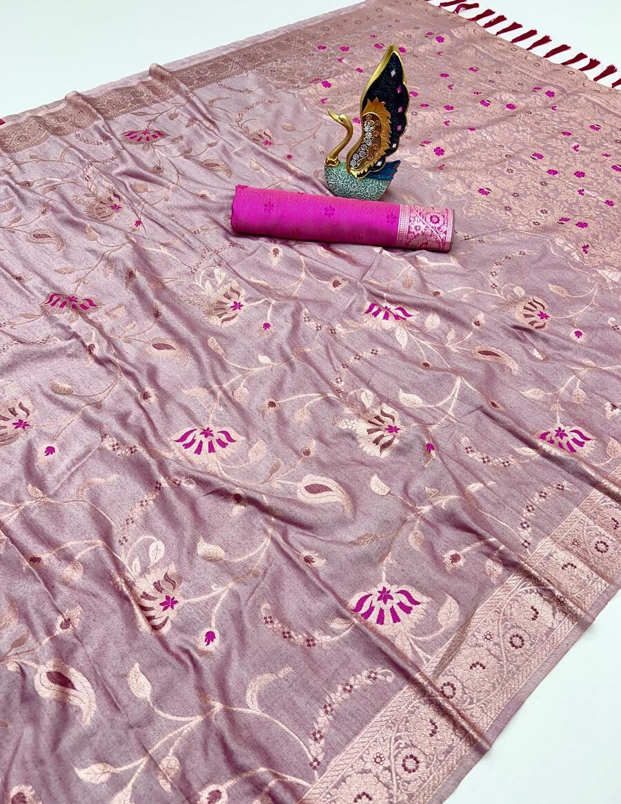 Lissome Lavender Soft Banarasi Silk Saree With Ornate Blouse Piece