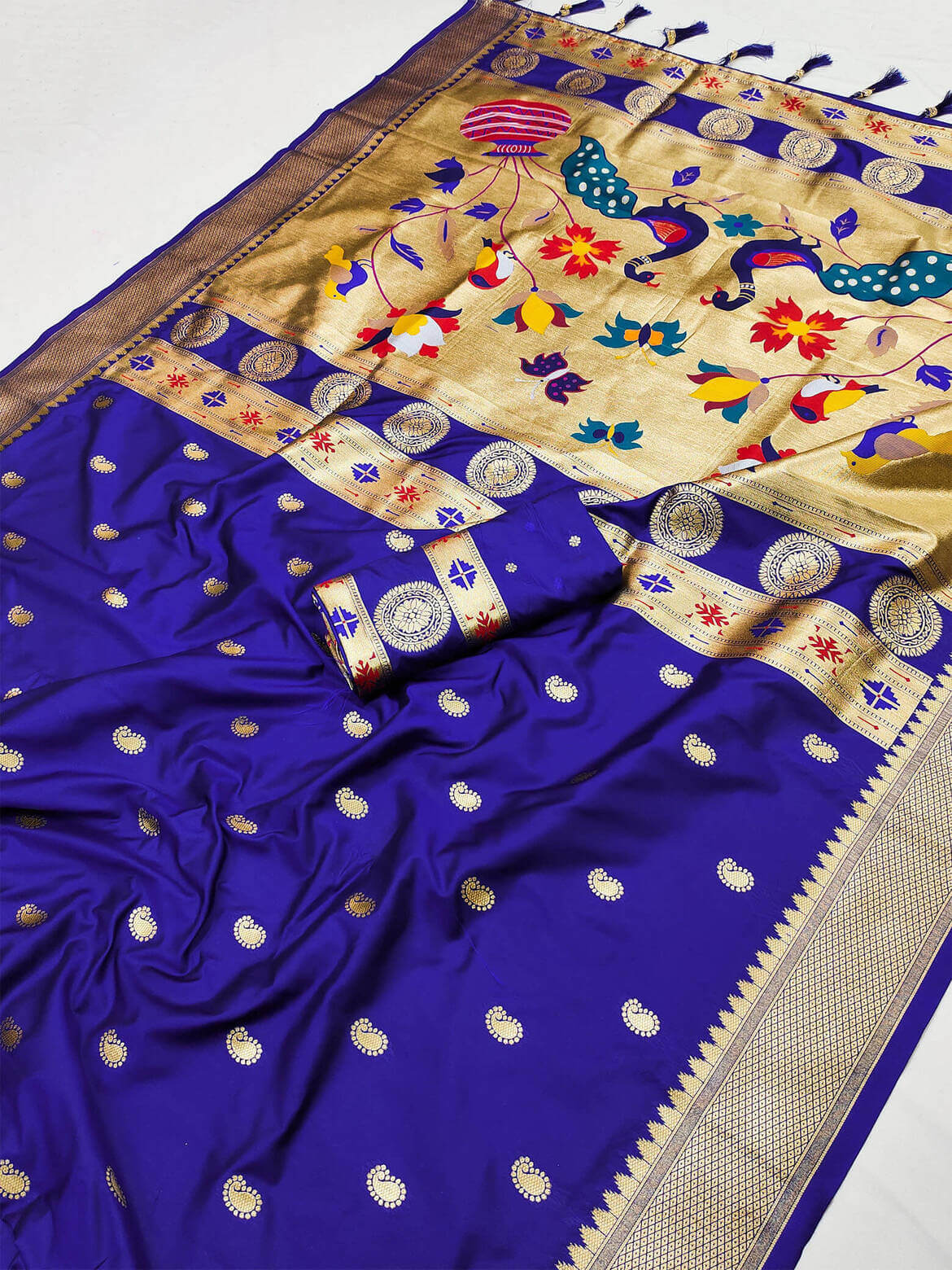 Winsome Royal Blue Paithani Silk Saree With Beguiling Blouse Piece