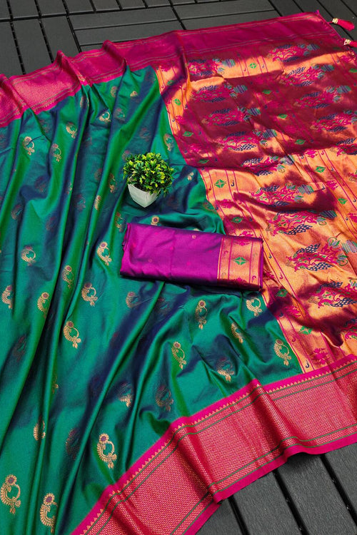 Load image into Gallery viewer, Whimsical Rama Paithani Silk Saree With Alluring Blouse Piece
