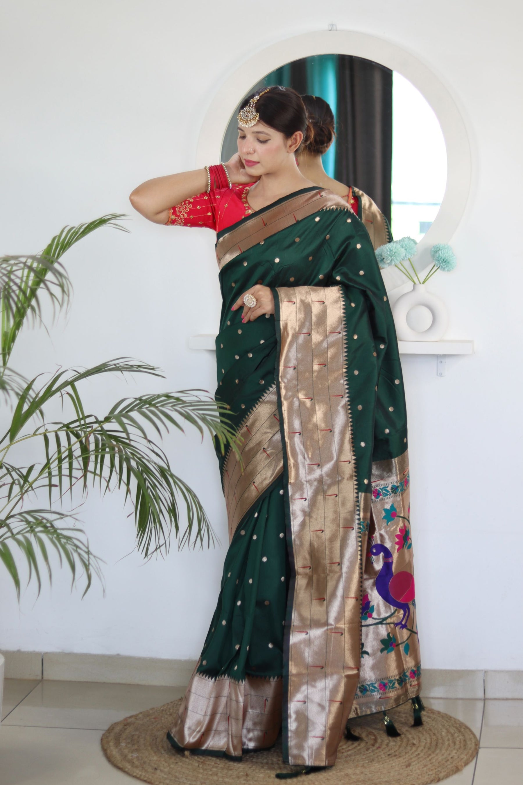 Breathtaking Dark Green Paithani Silk Saree With Majesty Blouse Piece