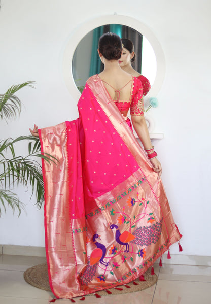 Twirling Dark Pink Paithani Silk Saree With Jazzy Blouse Piece