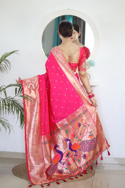 Load image into Gallery viewer, Twirling Dark Pink Paithani Silk Saree With Jazzy Blouse Piece
