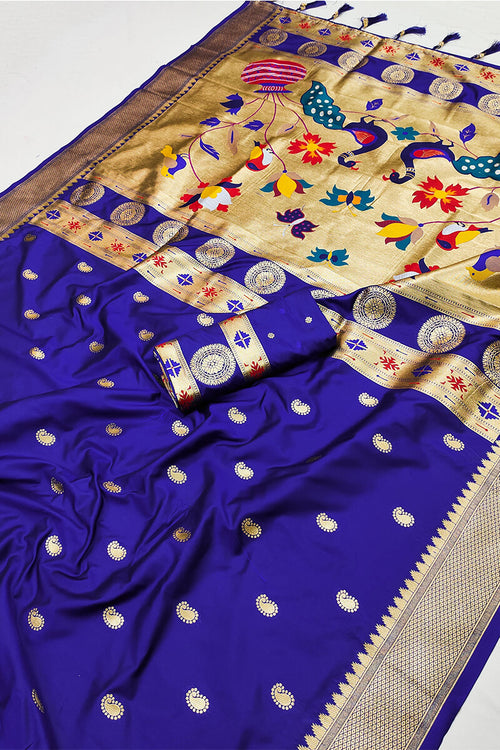 Load image into Gallery viewer, Smashing Royal Blue Paithani Silk Saree With Redolent Blouse Piece
